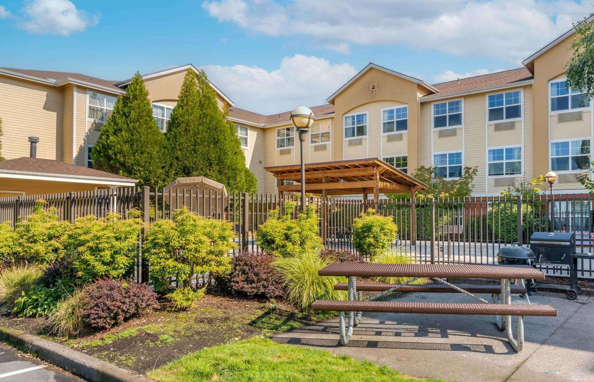 Extended Stay America Suites - Portland - Hillsboro Exteriör bild